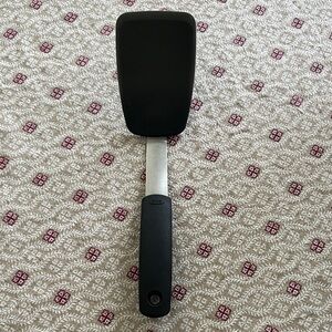 Oxo, Silicone Flexible Turner Spatula